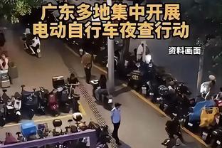 滕哈赫谈换下加纳乔：右路的问题需要解决 本周他没有参加训练